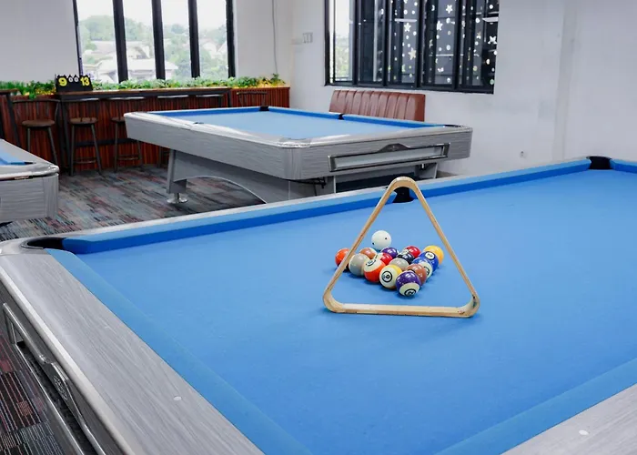 Urbanview Hotel Amira Syariah Bogor